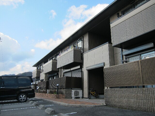  ヴィラ・レグルス