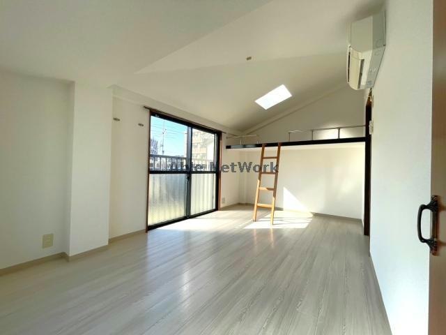 ※同型別号室 ロフト九品寺