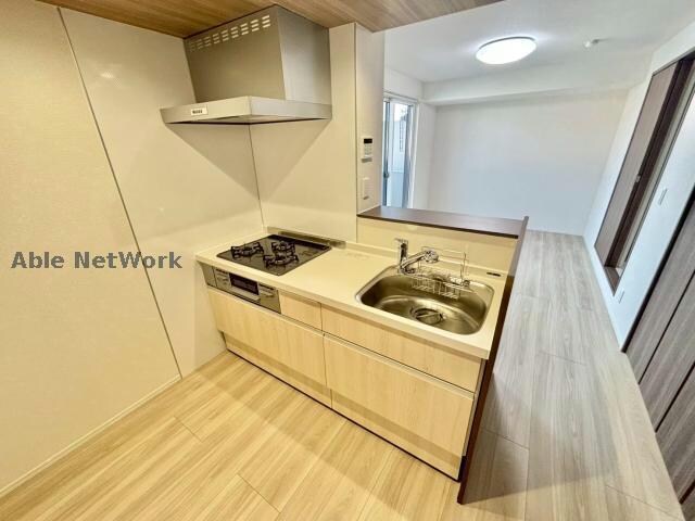  コウジィーコート