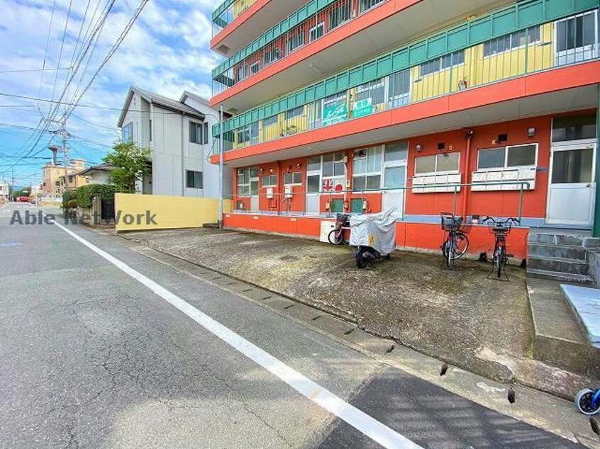  産交バス（熊本市周辺）/東町中学入口健康センター 徒歩2分 3階 築45年