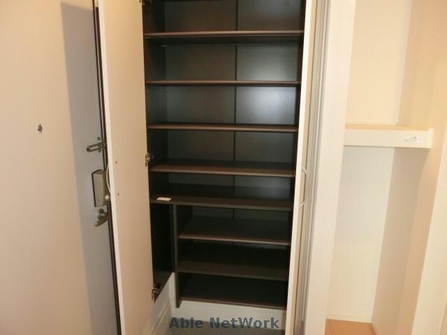 同型ﾓﾃﾞﾙ アンドリア