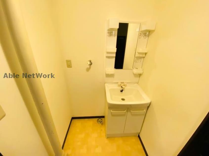 同型別号室 豊肥本線<阿蘇高原線>/東海学園前駅 徒歩1分 3階 築48年