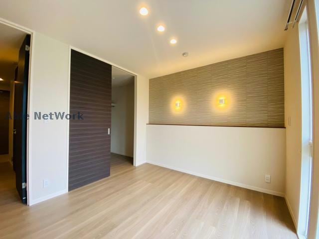 同型　現況優先 シャーメゾン江津湖