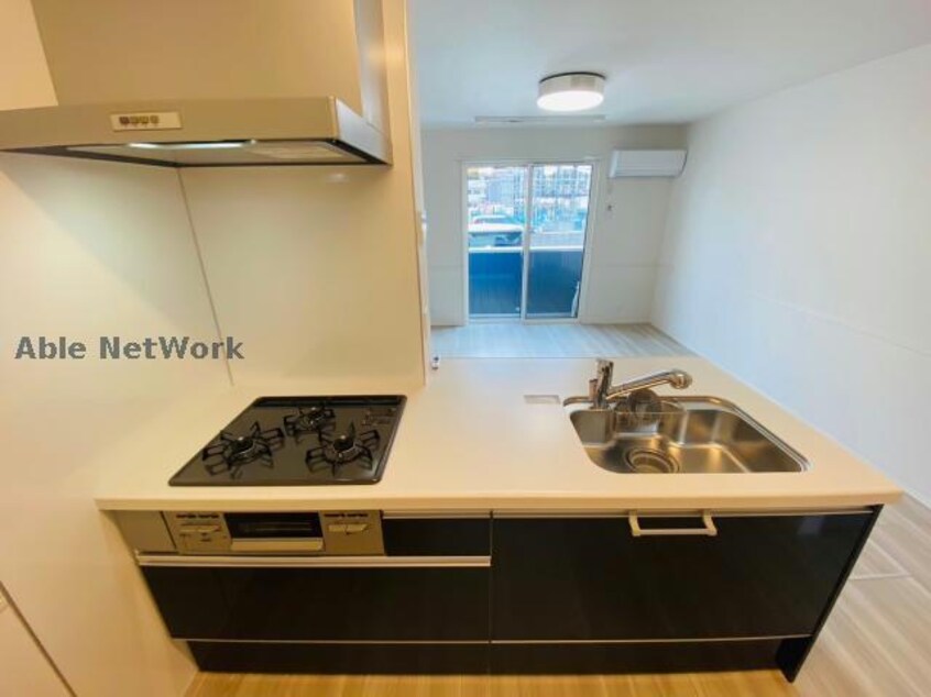  熊本市電Ａ系統<熊本市交通局>/健軍校前駅 徒歩5分 1-2階 築1年