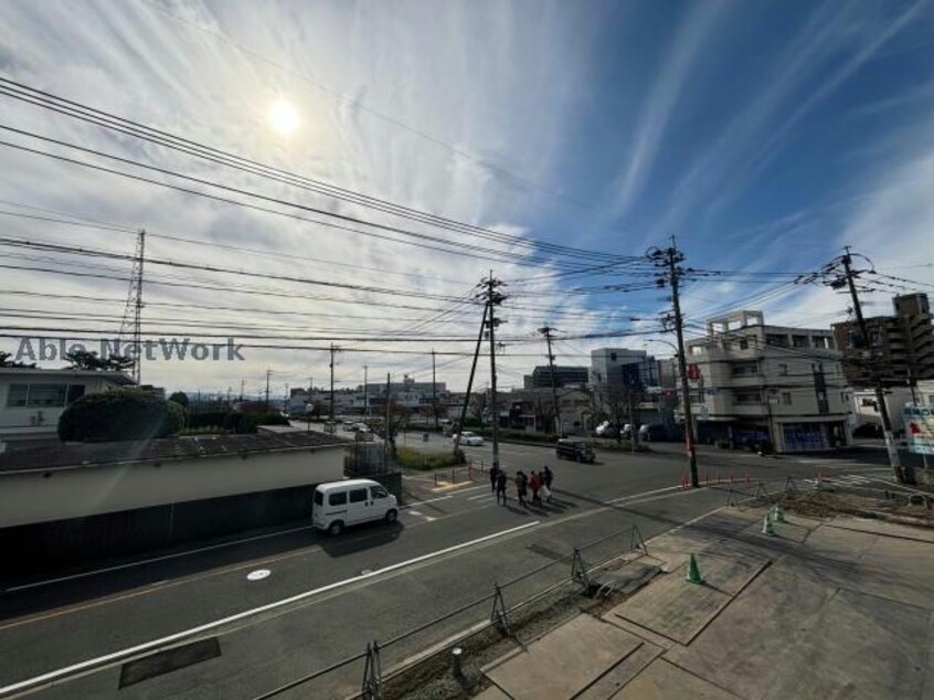 同型反転タイプ　現況優先 熊本都市バス（熊本市）/自衛隊通り 徒歩2分 6階 1年未満