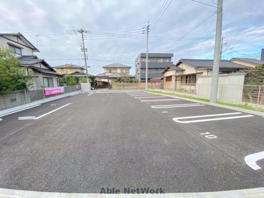  グランディール　ルリアン