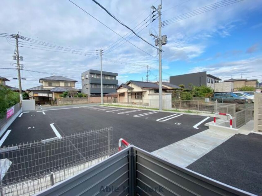  グランディール　ルリアン