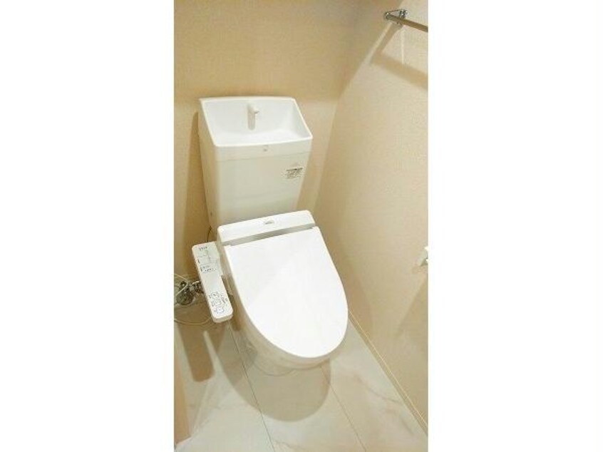  産交バス（熊本市）/ゆめタウンサンピアン前 徒歩6分 1階 築8年