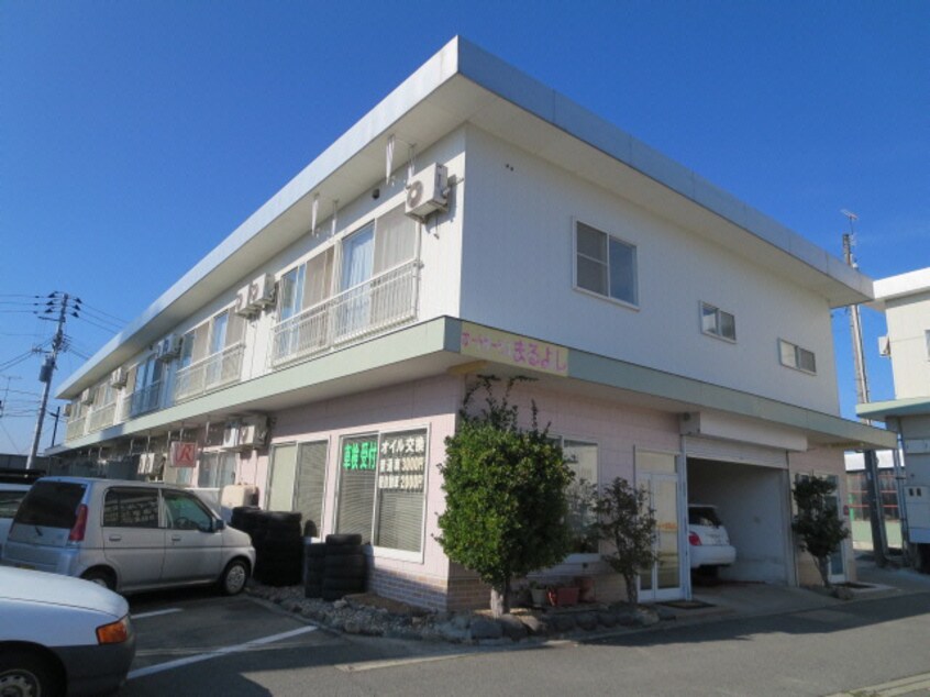  奥羽本線・山形線/米沢駅 車移動　11分4.4km 1階 築23年