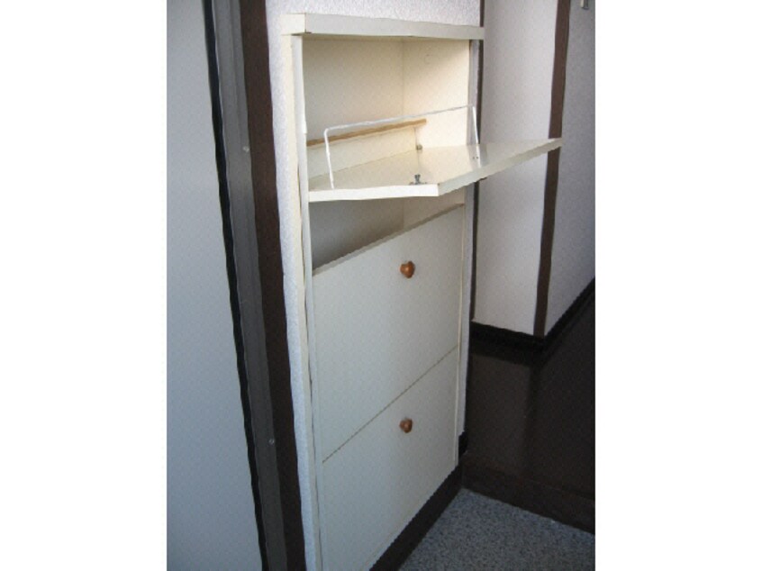 下駄箱 ドルチェ新田　Ｂ棟