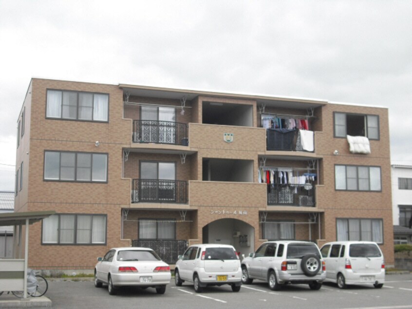 外観 シャントゥール城南