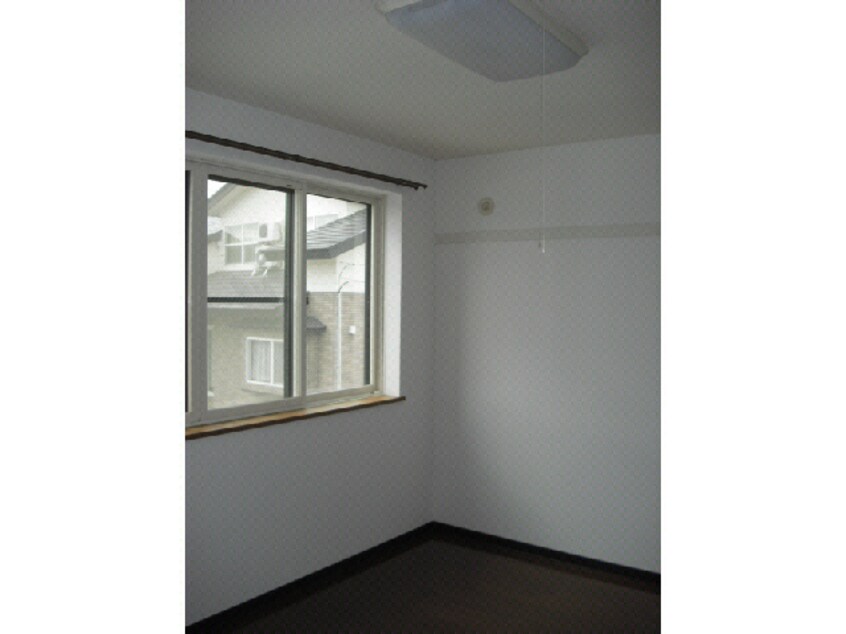 洋室 シャントゥール城南