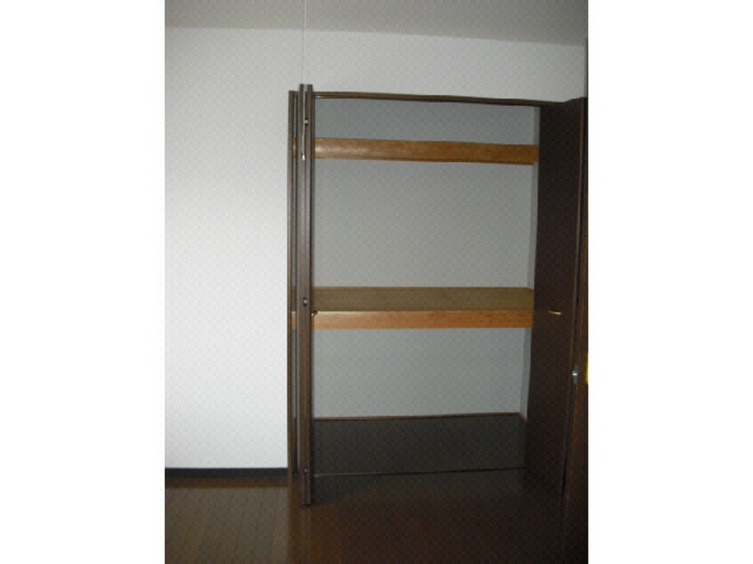 物入れ シャントゥール城南