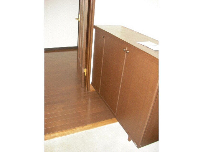 下駄箱 シャントゥール城南