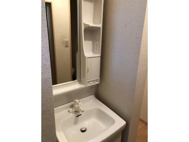  花沢アネックス