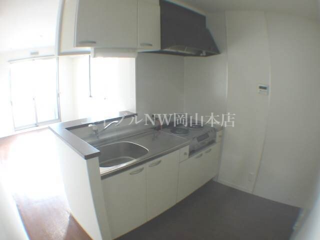  フラッツア西市