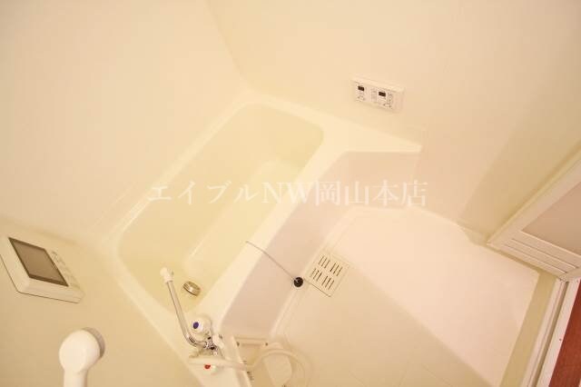 浴室ＴＶ付きのバスルーム AXiS今