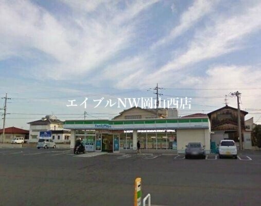 ファミリーマート御津町野々口店(コンビニ)まで565m メゾン・ド・フローラ