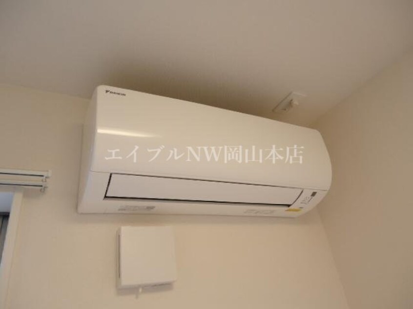 エアコン（イメージ） パープルオリエンテ