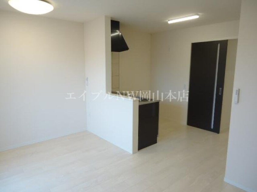 リビング（イメージ） パープルオリエンテ