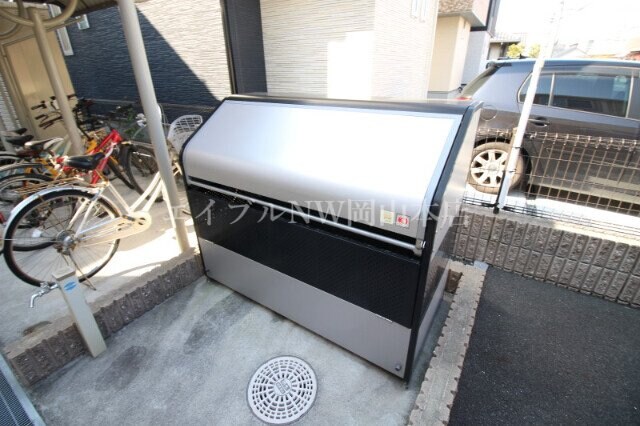  サンシャイン富田