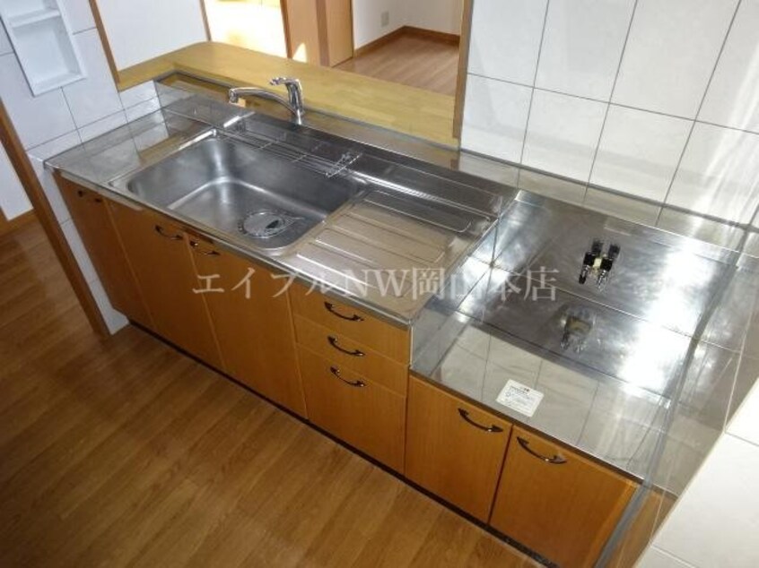  ＢＬＵＥ　ＴＥＲＲＡ