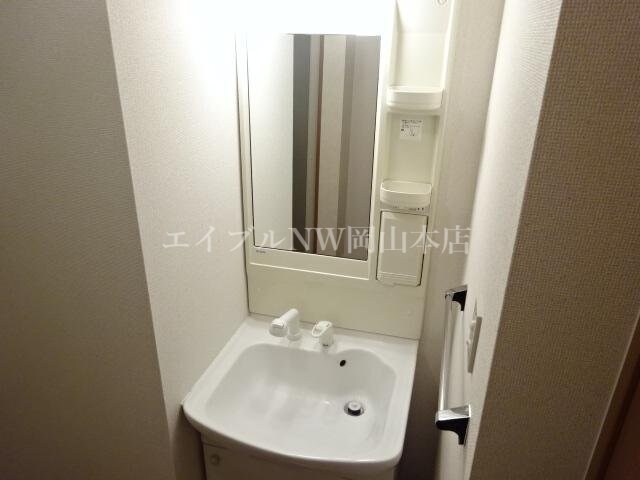  ＢＬＵＥ　ＴＥＲＲＡ