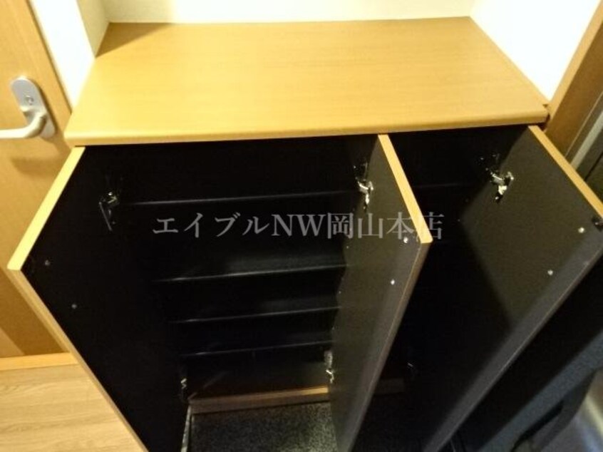  ＢＬＵＥ　ＴＥＲＲＡ