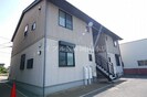 シャンポールながせＥ棟の外観