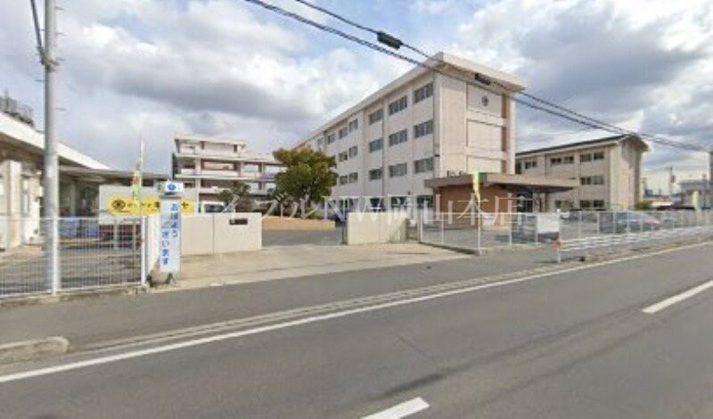 岡山市立平井小学校(小学校)まで3156m 椿