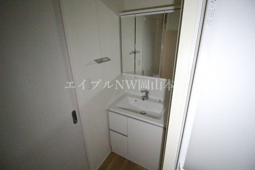 類似物件 エルメゾン久米