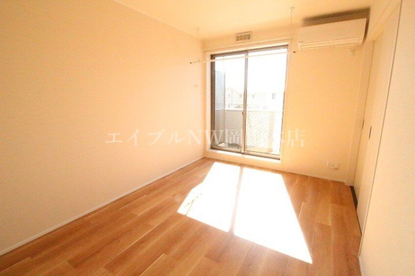 類似物件 エルメゾン久米