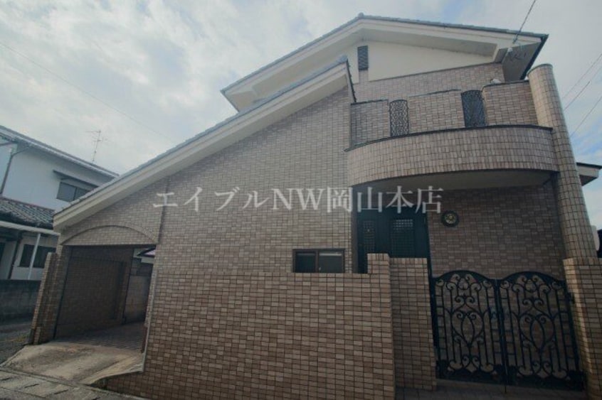  浜野4丁目戸建て