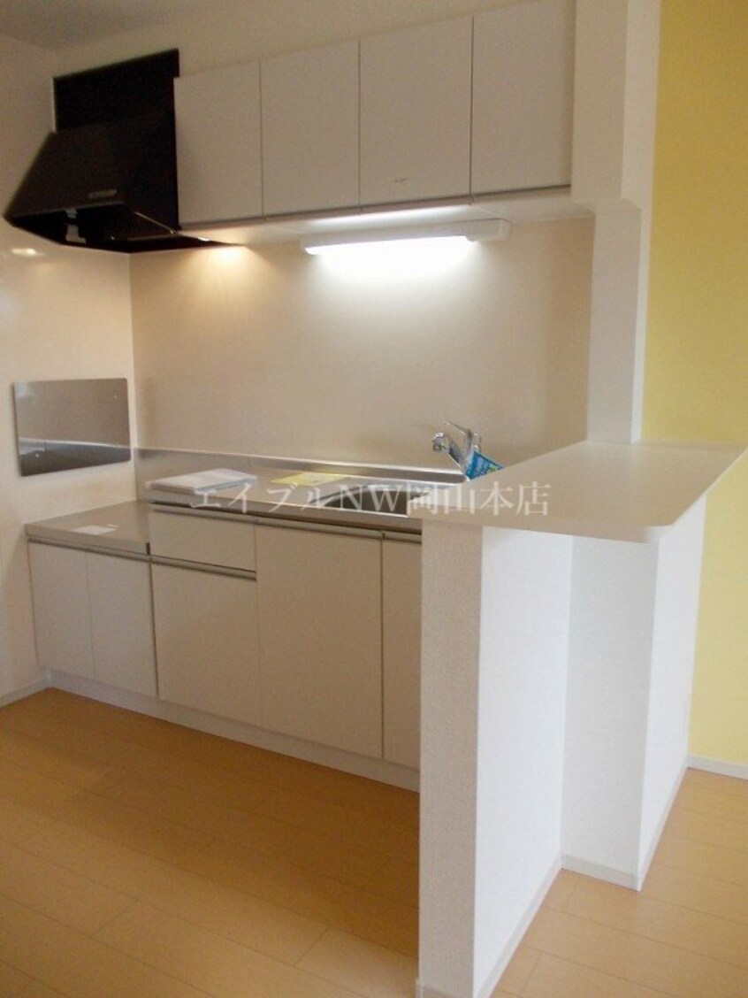  アンヴィーニュ