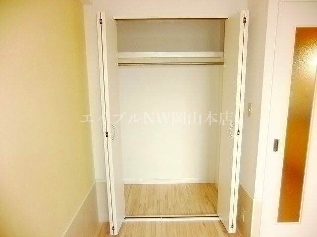 洋室収納 エスペランサ奥田