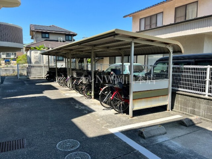  トレ・ビーチナ　B