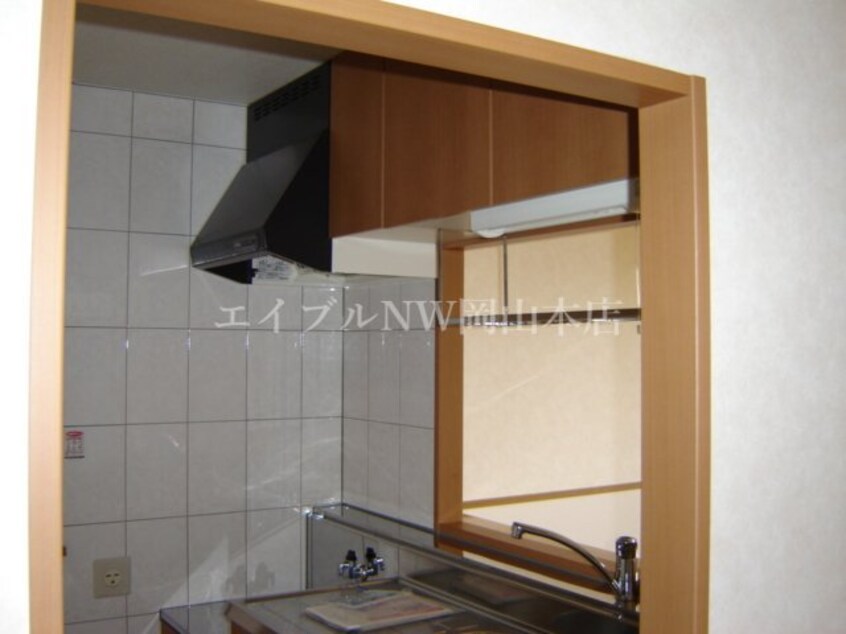 キッチン上部 ピア・ファミール