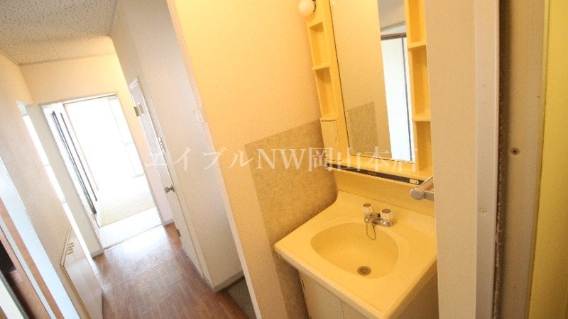  ニューハウジング