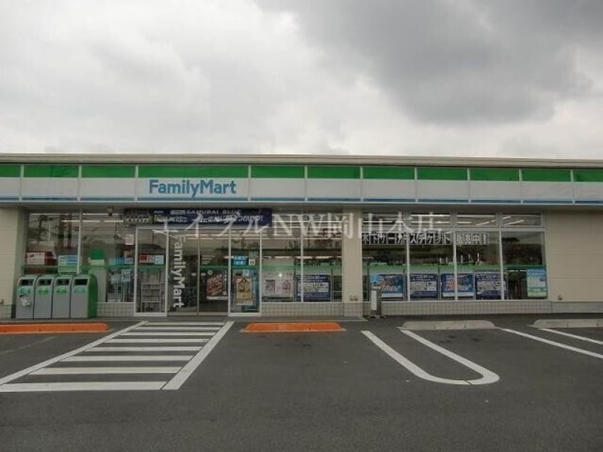 ファミリーマート岡山庭瀬店(コンビニ)まで508m サンパティオベルＢ