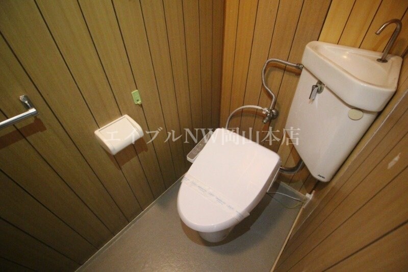  ガーデンハイツ南輝　B棟