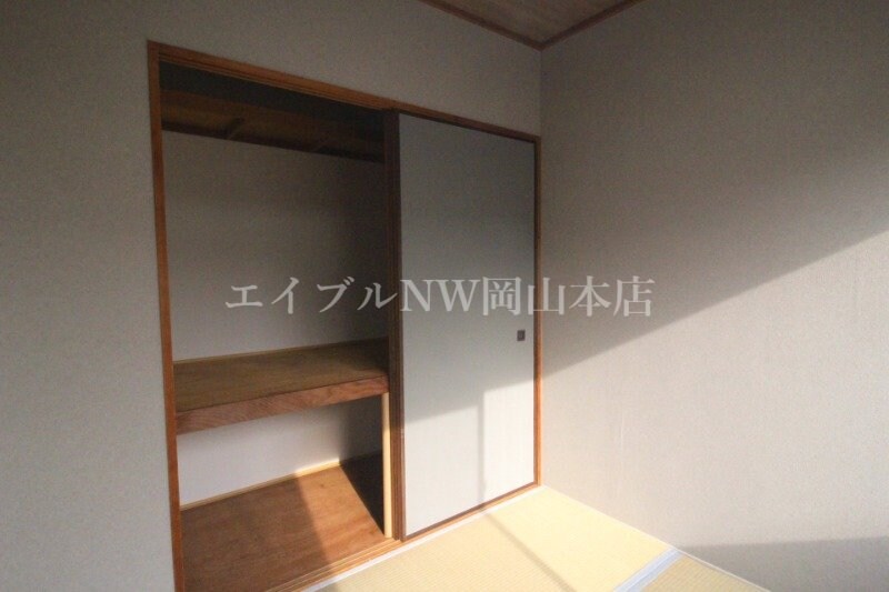  ガーデンハイツ南輝　B棟