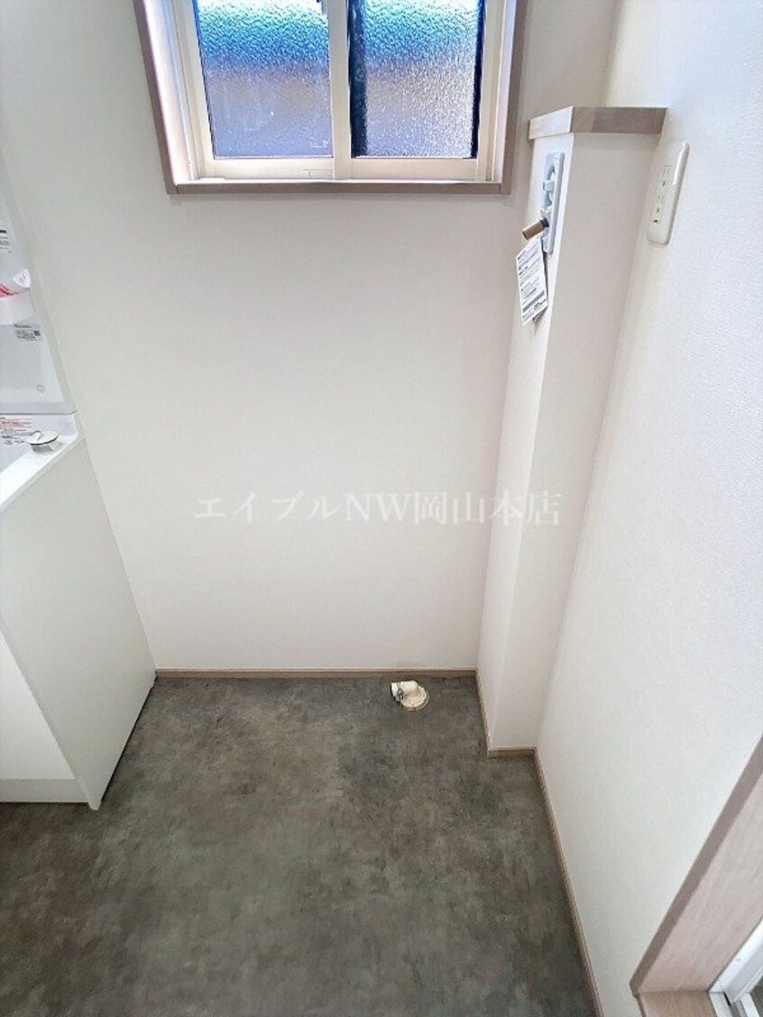  メゾンｙａｓｕｉ　B