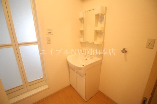  シャーメゾングロワールA