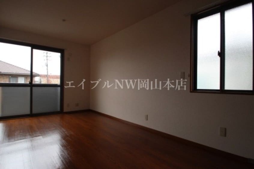  ストークシャトルＢ