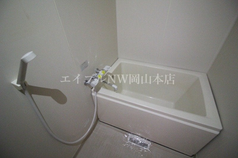  ローゼンハイム　A棟