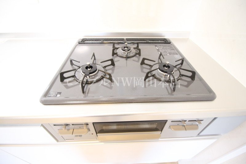  Shallow Garden　B棟