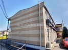 レオパレス小室の外観