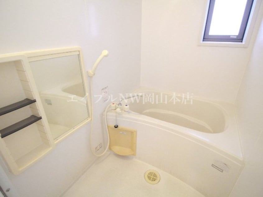  シャーメゾンつかさ　B棟