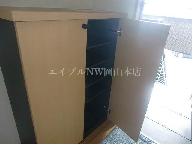 シューズボックス アウローラ万倍　Ｂ棟