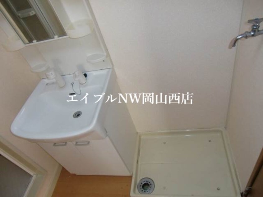 同じ物件の類似部屋の写真です。現況を優先とします。 パークヒルズ奥田